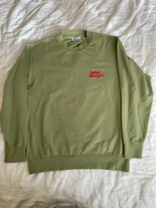 Preciosa Sudadera Loreak Mendian. Verde Pistacho