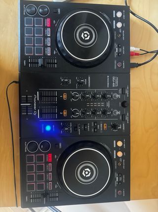 Controlador DJ Pioneer DDJ-400