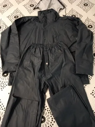 Conjunto impermeable M