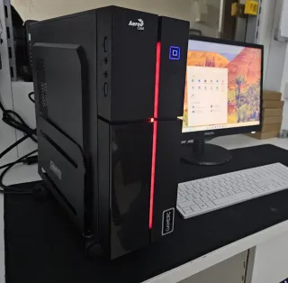 Caja PC AeroCool Playa Slim Micro ATX/ITX RGB