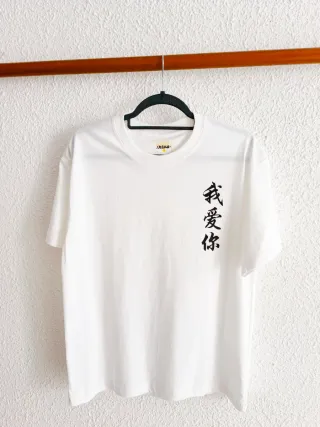 Camiseta blanca calavera flores