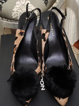 Zapatos Martinelli Animal Print con Pompón