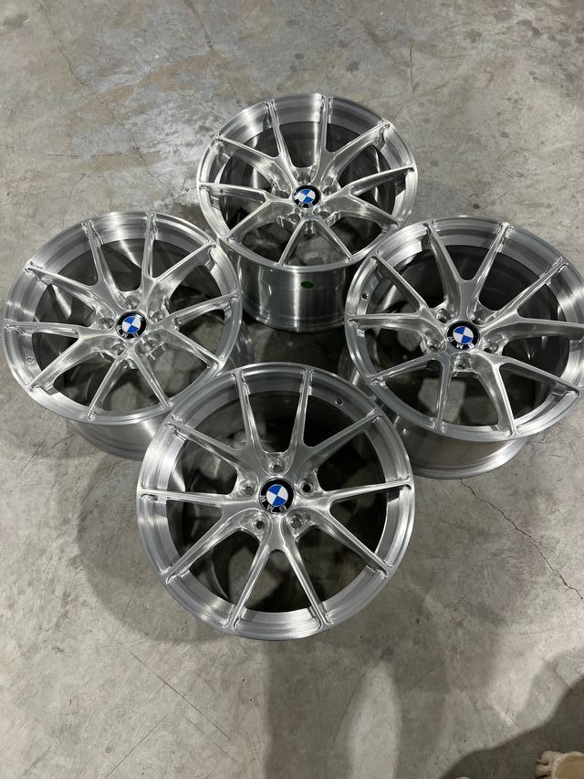 Llantas tipo APEX VS-5RS en 18