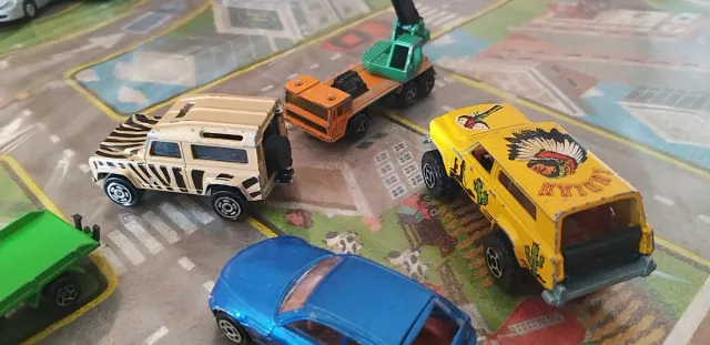 Lotto 10 auto Majorette rif 765