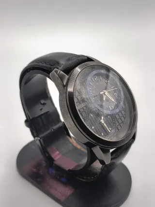 Reloj Guess Negro y Azul