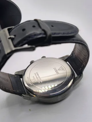 Reloj Guess Negro y Azul