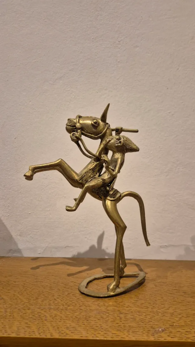 Scultura africana cavallo in bronzo