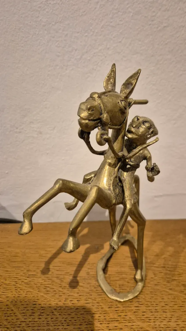 Scultura africana cavallo in bronzo
