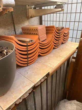 Teja árabe de barro se regalan