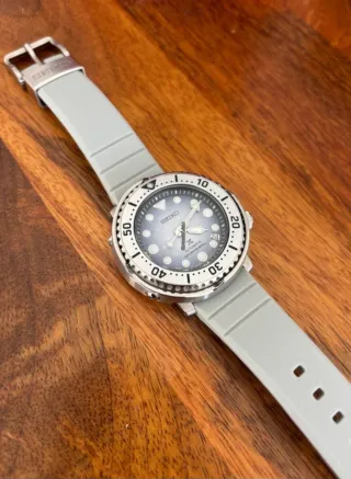 Correa Seiko Gris original 20 mm