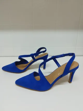 Zapatos de tacón azul Klein para fiesta