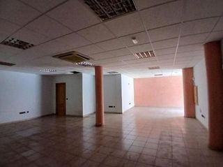 Local comercial en venta en Santa Margarida de Montbui