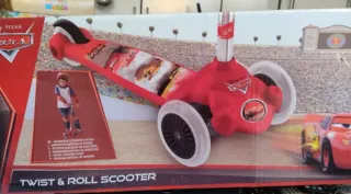 Patinete Cars Twist & Roll