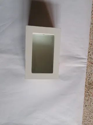 Scatola portaoggetti in legno con vetro