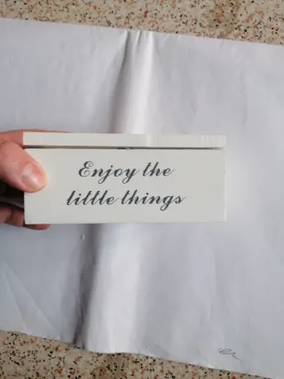 Scatola portaoggetti in legno con vetro