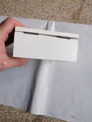 Scatola portaoggetti in legno con vetro