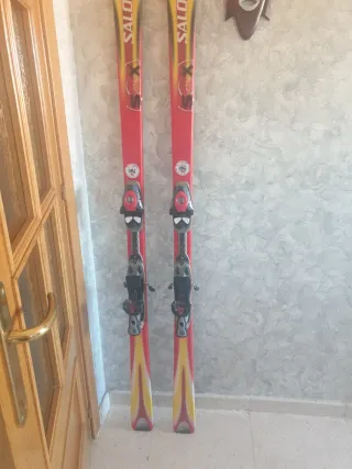 Esquís Salomon SX