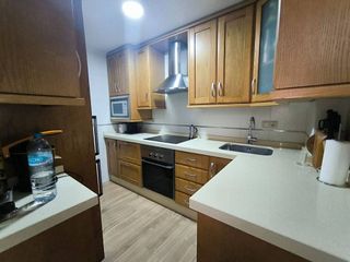 Piso en venta en Santa Cruz - Industria - Polígono Campollano en Albacete