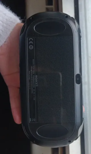 Ps Vita Fat OLED Negra