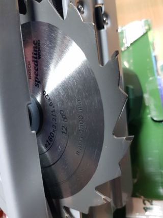 Sierra Circular Bosch PKS 55 A 1200W