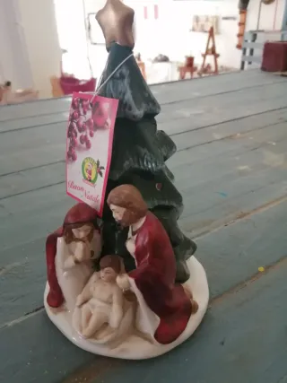 Natività con luci oro e verde