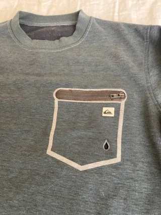 Pack 2 sudaderas (Levis y Quiksilver)