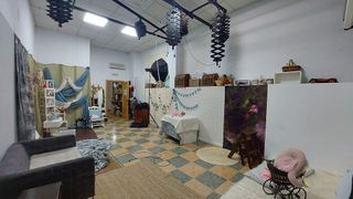 Local comercial en venta en Quesada
