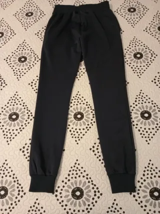 Maya deportiva negra talla M