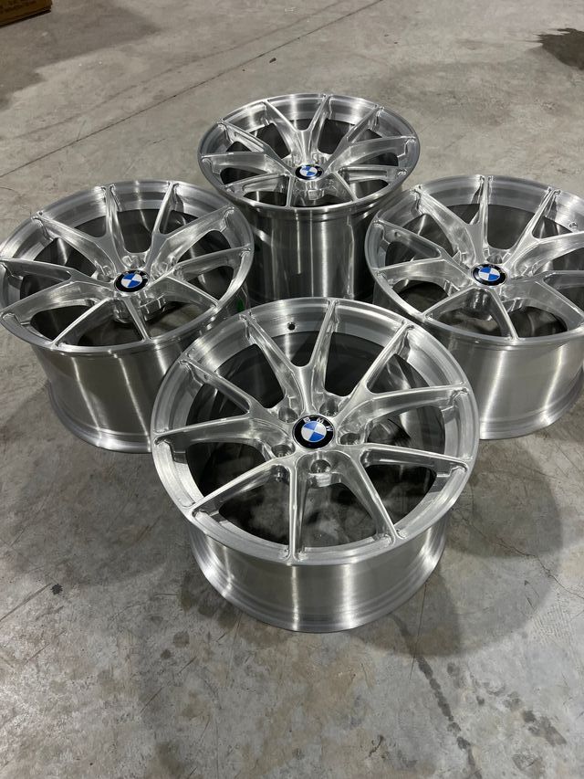 Llantas tipo APEX VS-5RS en 18