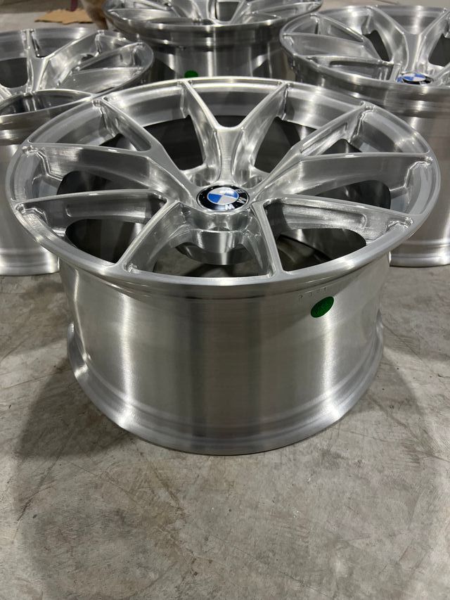 Llantas tipo APEX VS-5RS en 18