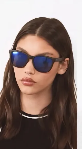 Gafas de sol Hawkers black sky  polarizadas