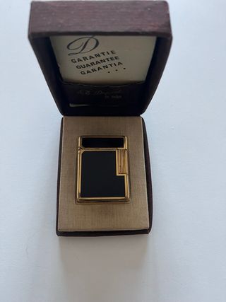 Accendino S.T. Dupont oro e nero