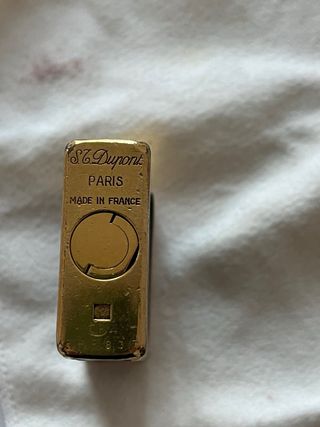 Accendino S.T. Dupont oro e nero