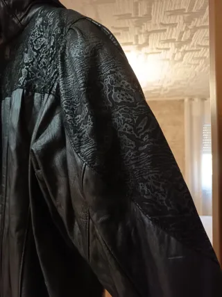 Cappotto in pelle nero