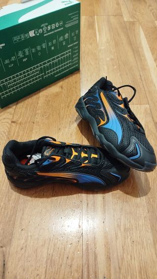 Zapatillas Puma INHALE - Talla 38