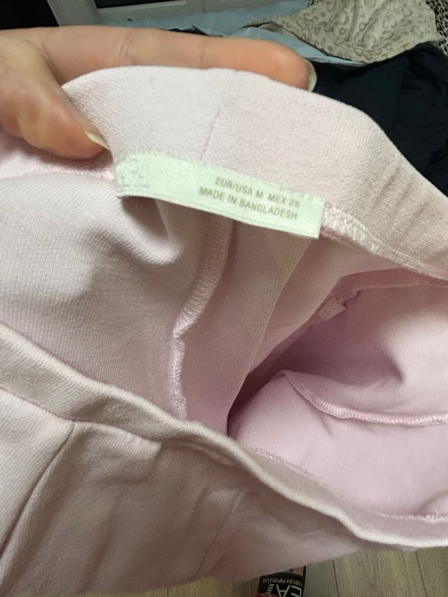 Pantalones campana Zara rosas