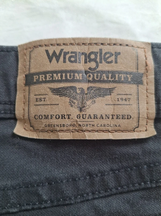 Pantalón Wrangler Negro Recto