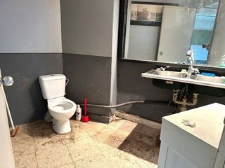 Local comercial en venta en Los Castros - Castrillón - Eiris en Coruña (A)