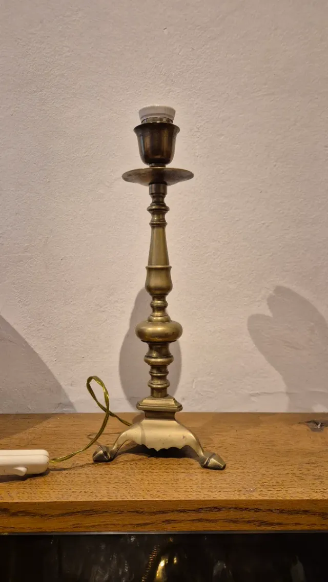 Antica Lampada in Ottone