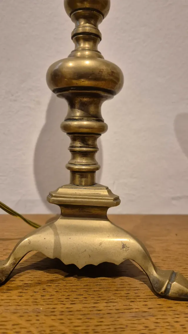 Antica Lampada in Ottone