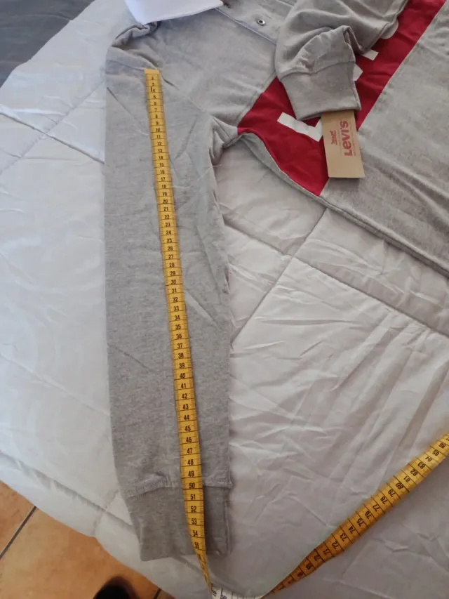 Polos Levi's chico gris y rojo Talla 16