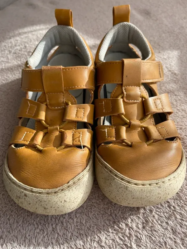 Zapatillas Barefoot Zapato Feroz. Talla 32