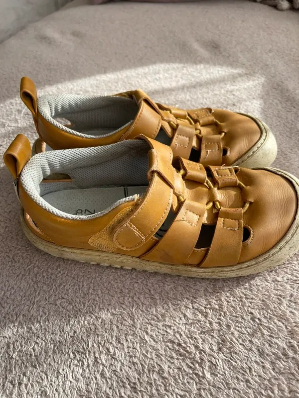 Zapatillas Barefoot Zapato Feroz. Talla 32