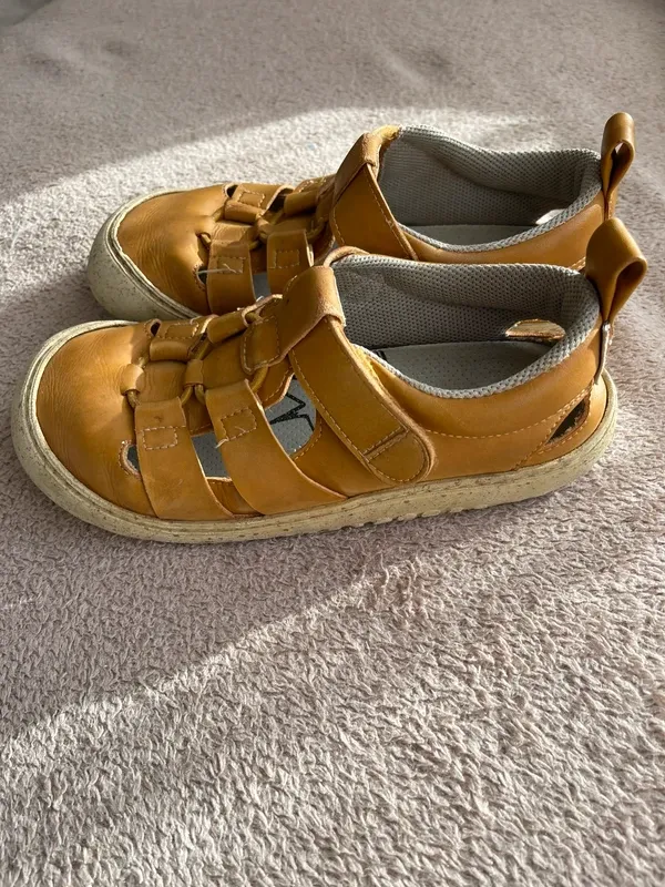 Zapatillas Barefoot Zapato Feroz. Talla 32