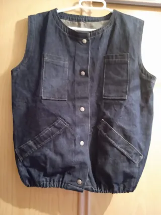 CHALECO VAQUERO CON SORPRESA