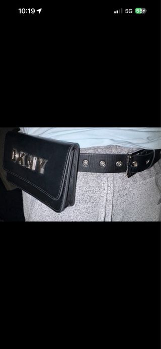 Riñonera DKNY Negra