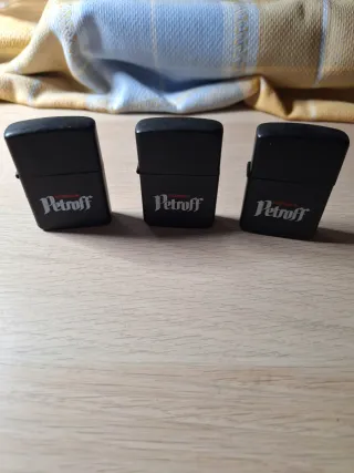 Set di 3 accendini Vodka Petroff