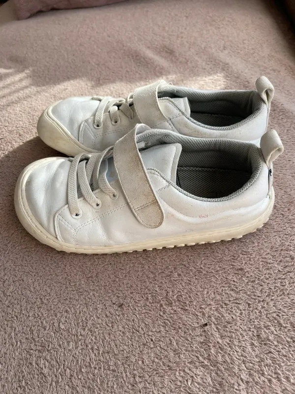 Zapatillas Barefoot Zapato Feroz. Talla 32