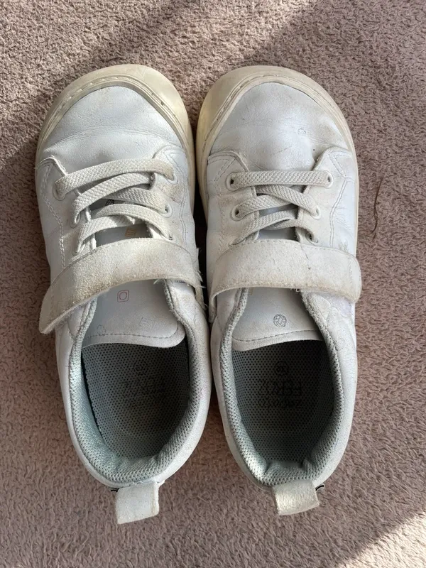 Zapatillas Barefoot Zapato Feroz. Talla 32