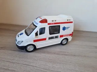 Lote de 3 vehículos de juguete